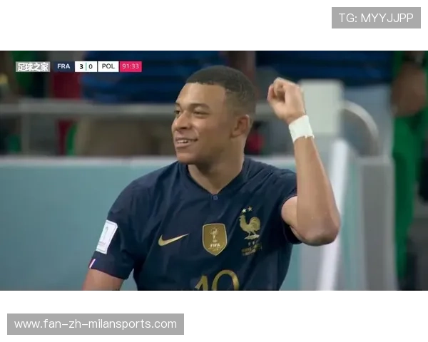 姆巴佩在假期回故乡办训练营，场面温馨且感人